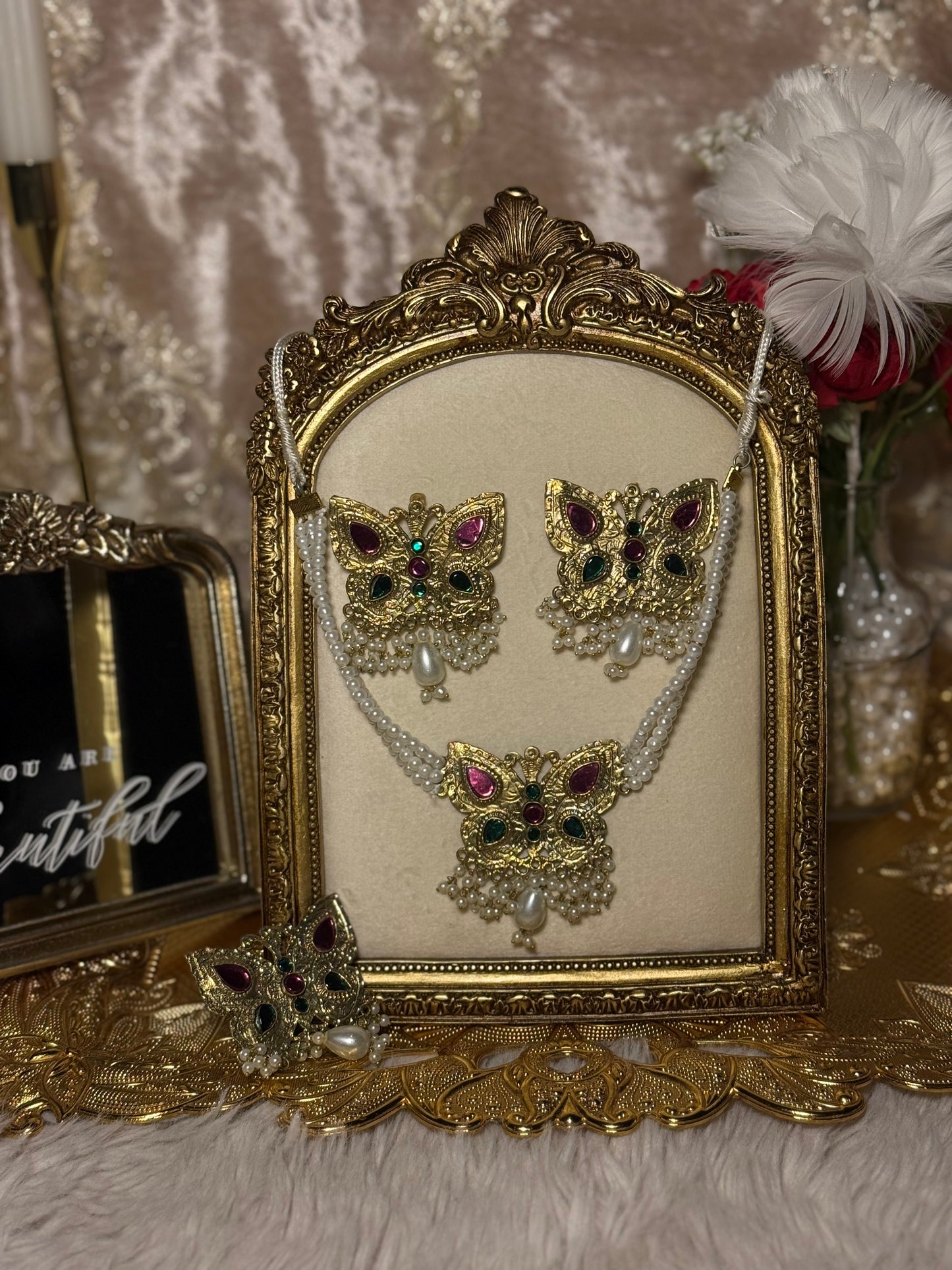 Parizad Set - Gold