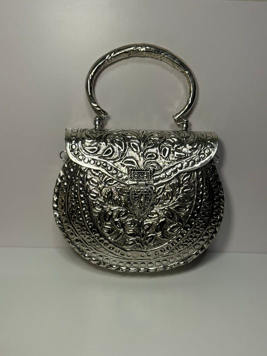 Shehzadi Clutch - Silver Circular